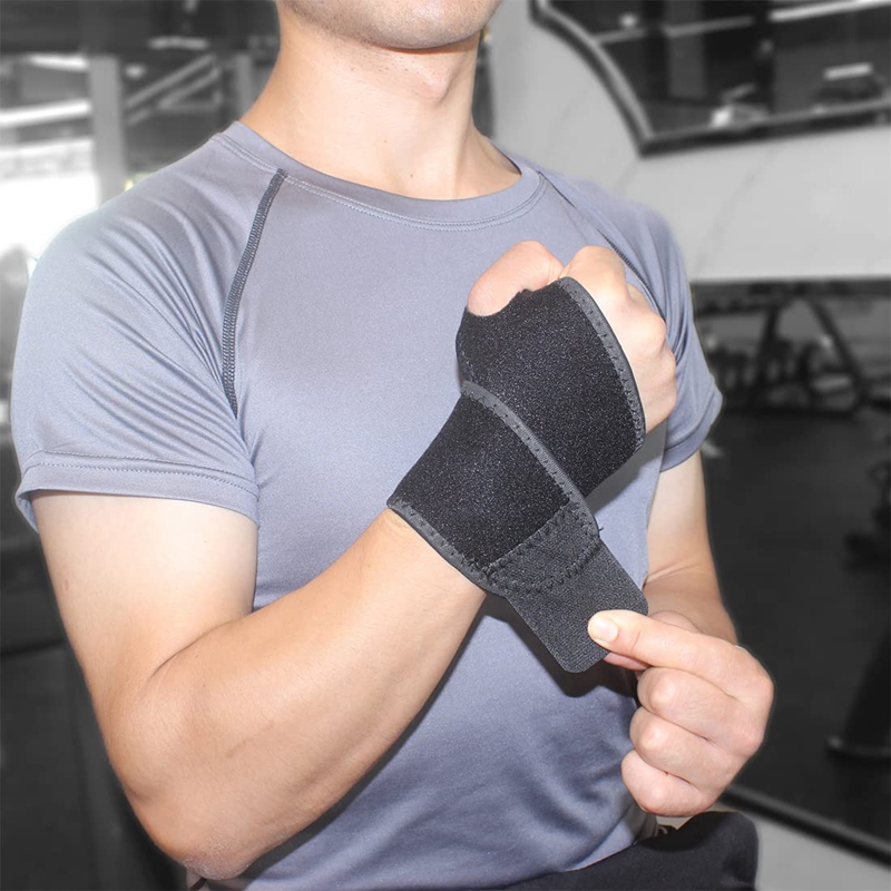 Fitness wrist brace wrap