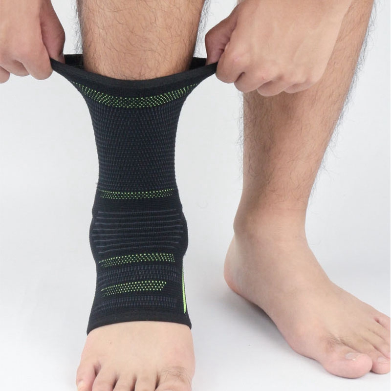 Knitted Ankle Brace with Silicone Pad